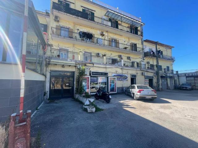 Appartamento in affitto a Coroglio, Campania
