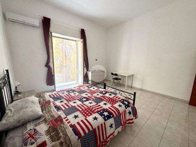 Appartamento in affitto a Municipalità 4, Campania