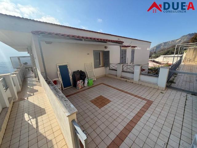 Appartamento in affitto a Municipalità 5, Napola