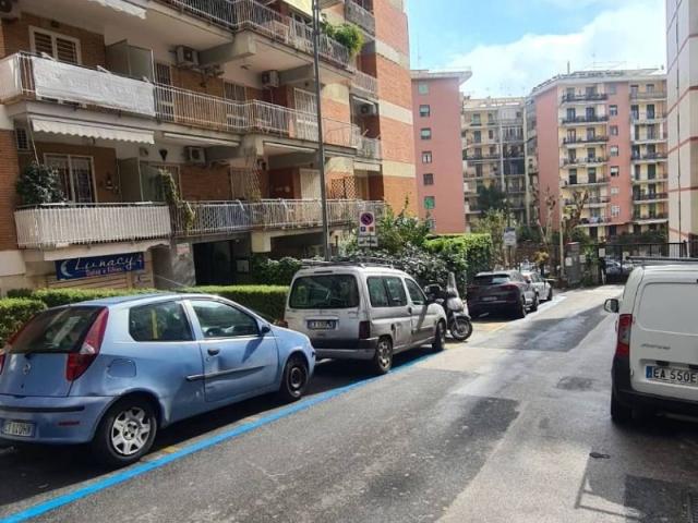 Appartamento in affitto a Municipalità 5, Campania