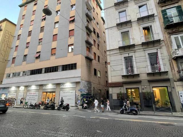 Appartamento in affitto a Municipalità 2, Campania