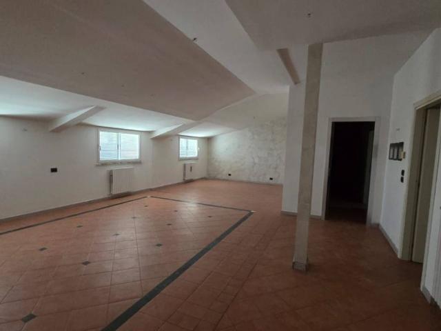 Appartamento in affitto a Municipalità 5, Campania