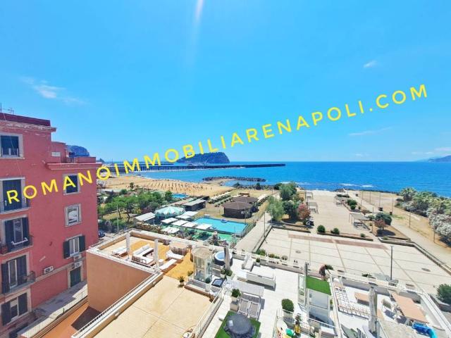 Appartamento in affitto a Coroglio, Campania