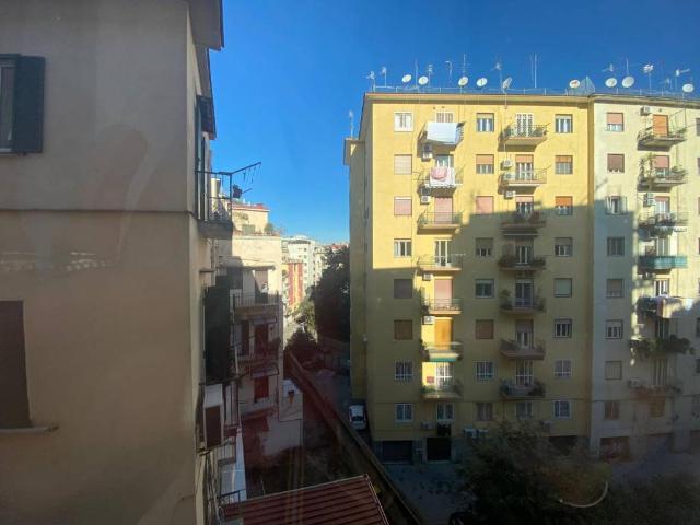 Appartamento in affitto a Municipalità 5, Campania
