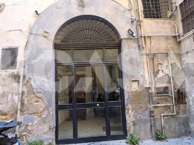 Appartamento in affitto a Municipalità 2, Campania