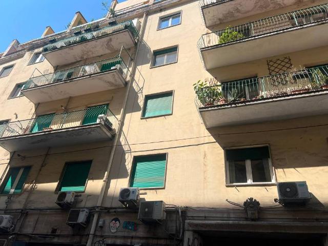 Appartamento in affitto a Municipalità 2, Campania
