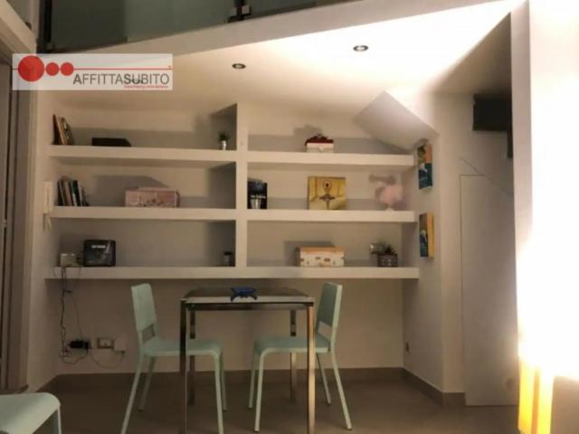 Appartamento in affitto a Municipalità 3, Campania