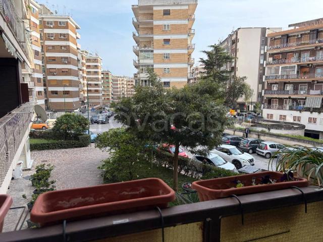 Appartamento in affitto a Municipalità 10, Campania