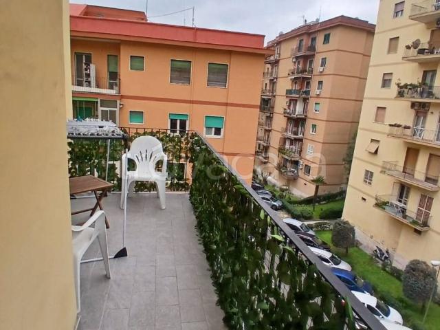 Appartamento in affitto a Municipalità 5, Campania