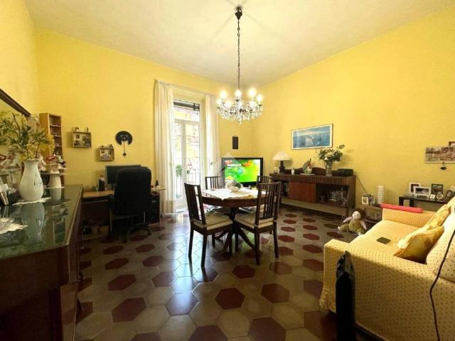 Appartamento in affitto a Municipalità 3, Campania