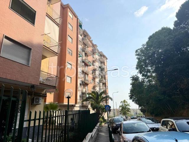 Appartamento in affitto a Municipalità 10, Campania