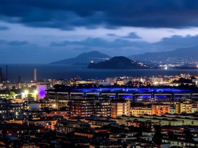 Appartamento in affitto a Municipalità 10, Campania