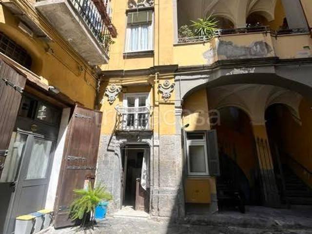 Appartamento in affitto a Municipalità 4, Campania