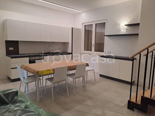 Appartamento in affitto a Vigolo, Negrar