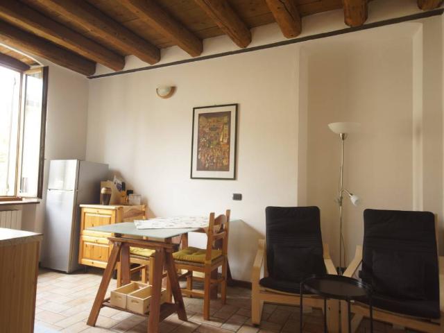 Appartamento in affitto a Negrar, Veneto