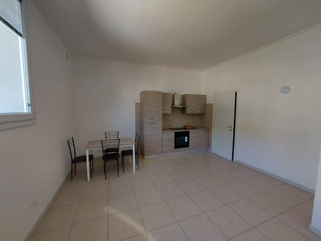 Appartamento in affitto a Negrar, Veneto