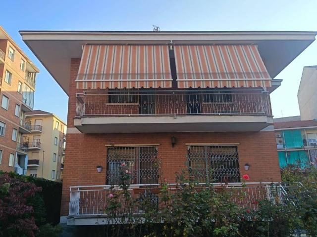Appartamento in affitto a Nichelino, Torino