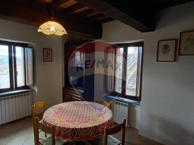 Appartamento in affitto a Colsantangelo, Nocera Umbra