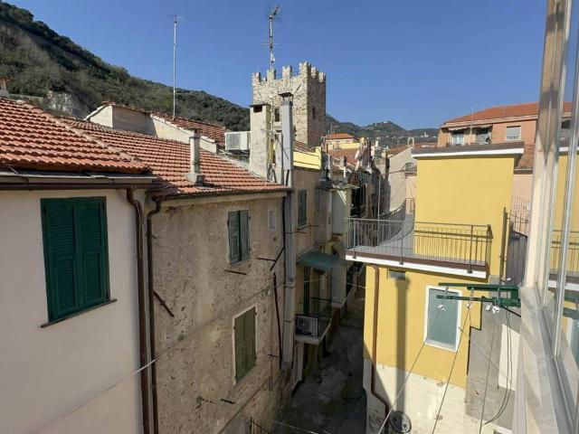 Appartamento in affitto a Noli, Liguria