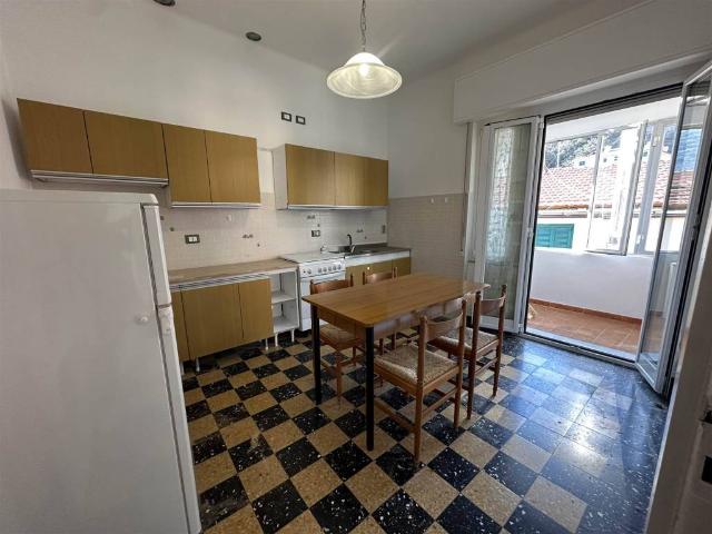 Appartamento in affitto a Noli, Liguria
