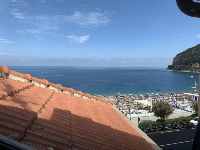 Appartamento in affitto a Noli, Savona