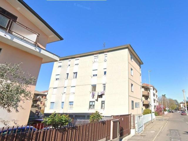 Appartamento in affitto a Nova Milanese, Monza e della Brianza