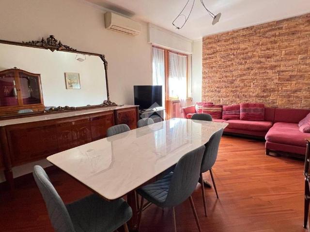 Appartamento in affitto a Novate Milanese, Lombardia