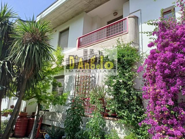 Appartamento in affitto a Borgo Cappuccini, Marche