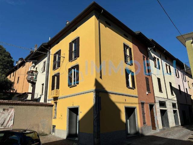 Appartamento in affitto a Molera, Oggiono