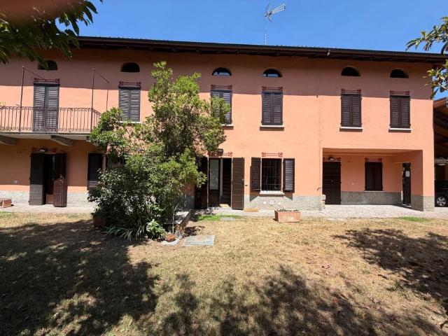 Appartamento in affitto a Piemonte, Novara