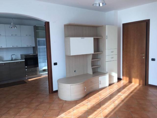 Appartamento in affitto a Piemonte, Novara