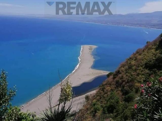 Appartamento in affitto a Oliveri, Sicilia