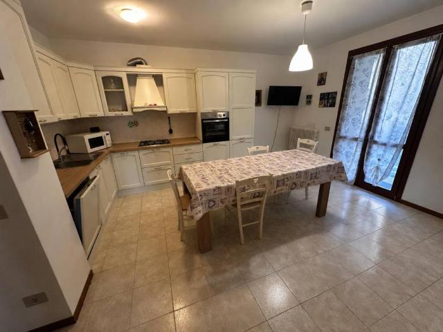 Appartamento in affitto a Vallese, Oppeano