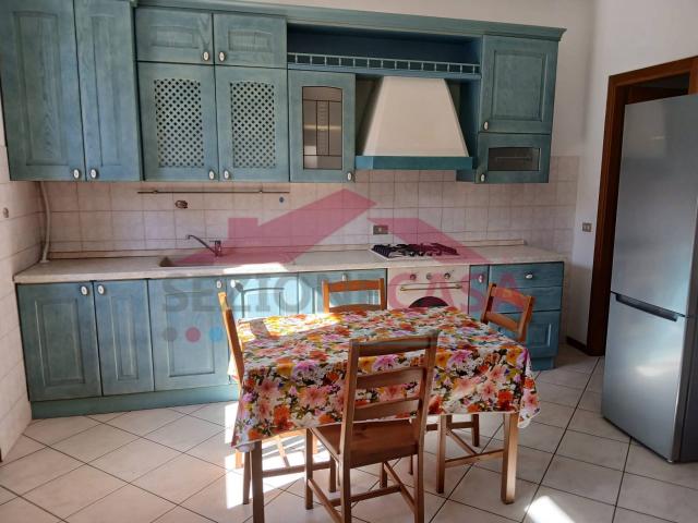 Appartamento in affitto a Villa Regina, Origgio