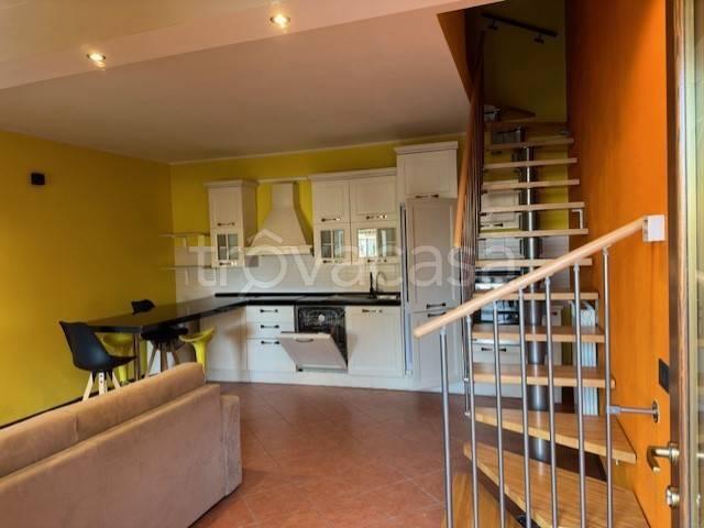 Appartamento in affitto a Orio Litta, Lombardia