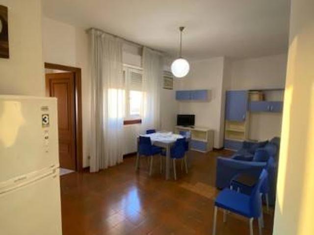 Appartamento in affitto a Oristano, Sardigna/Sardegna