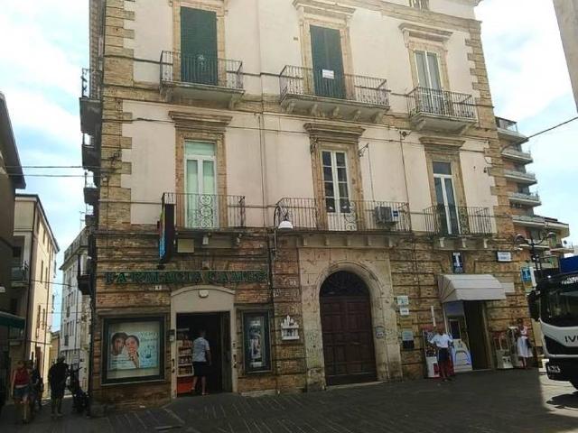 Appartamento in affitto a Ortona, Abruzzo