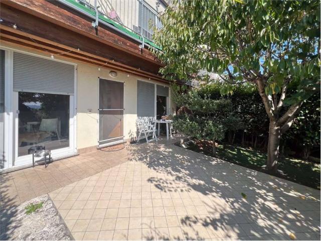 Appartamento in affitto a Marche, Ancona