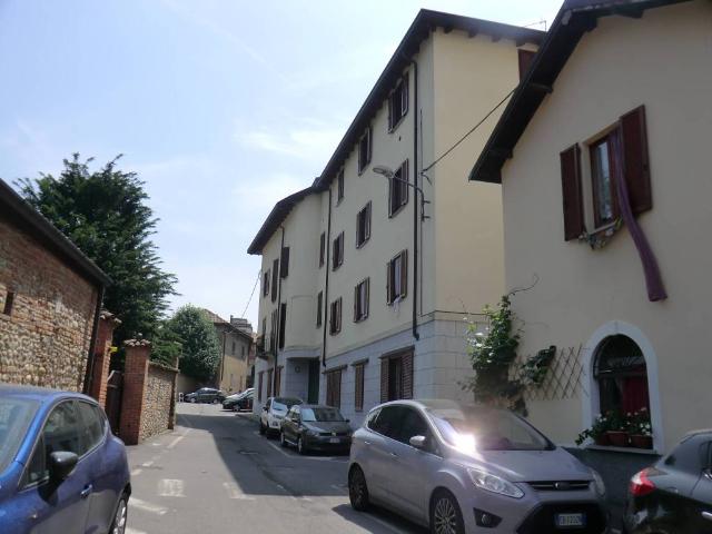 Appartamento in affitto a Osnago, Lombardia