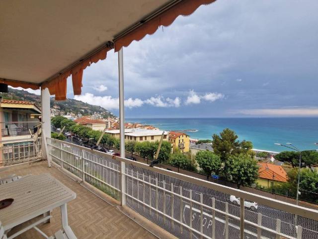 Appartamento in affitto a Ospedaletti, Liguria