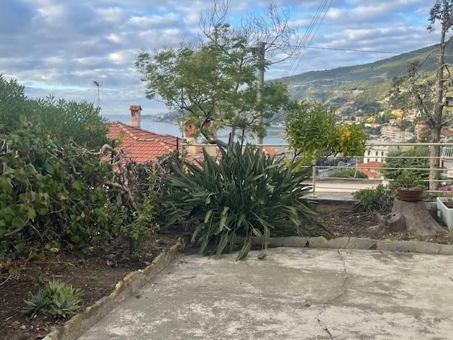 Appartamento in affitto a Ospedaletti, Liguria