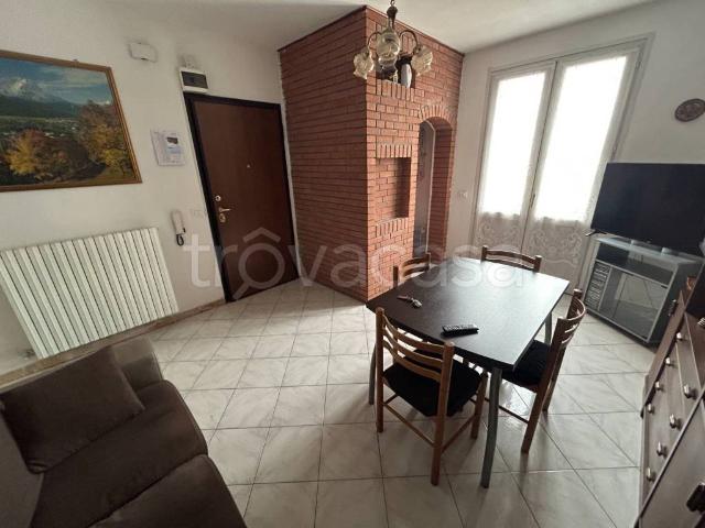 Appartamento in affitto a Ostiglia, Lombardia