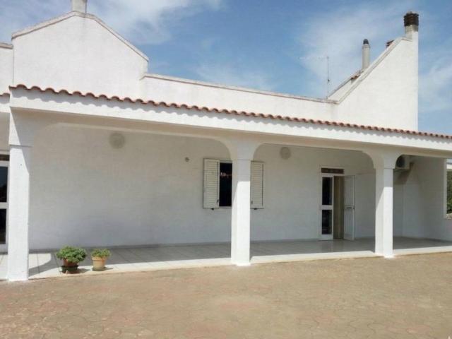 Villa Indipendente in affitto a Puglia, Brindisi