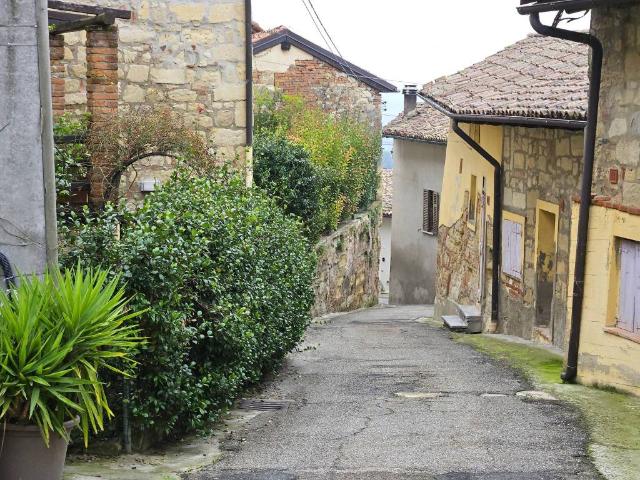 Appartamento in affitto a Spinosa Alta, Piemonte