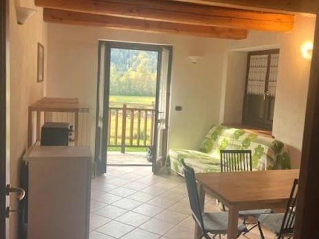 Appartamento in affitto a Joans, Piemonte