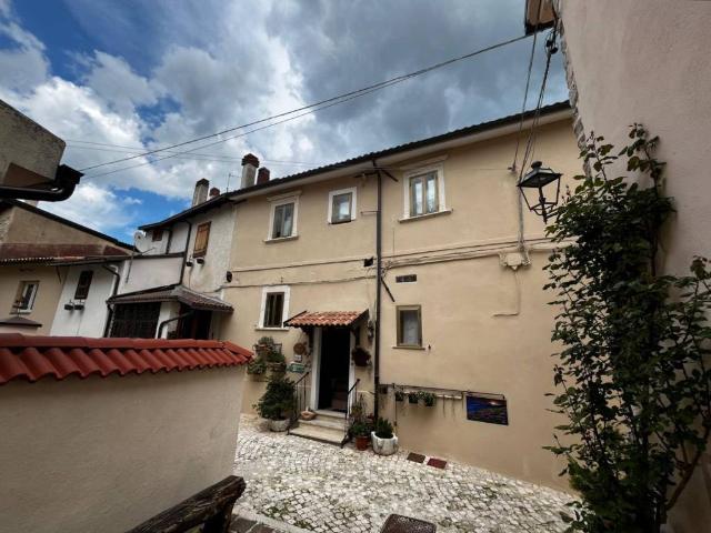 Appartamento in affitto a Ovindoli, Abruzzo