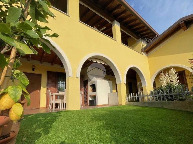 Appartamento in affitto a Padenghe Sul Garda, Lombardia