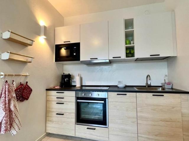 Appartamento in affitto a Padenghe Sul Garda, Lombardia