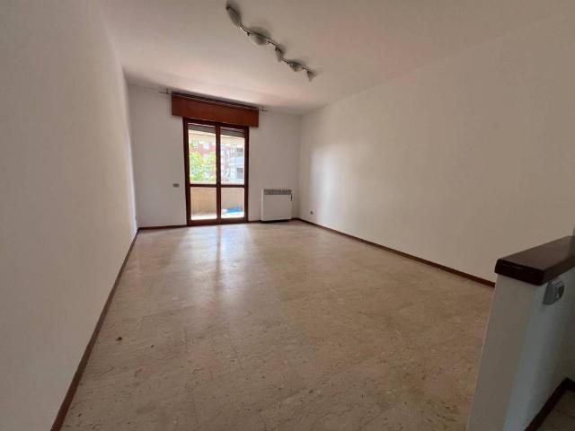 Appartamento in affitto a Zona Omogenea Milano Nord, Paderno Dugnano
