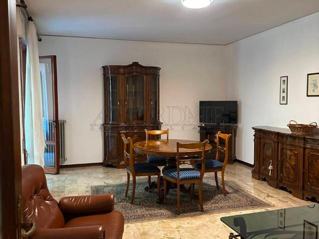 Appartamento in affitto a Padova, Veneto